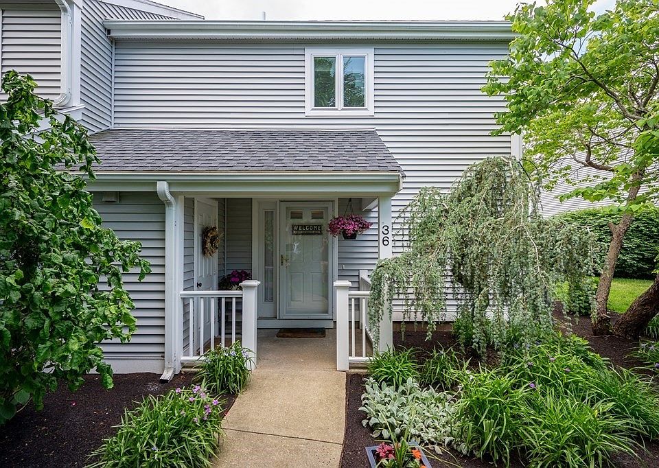 1st image of 36 Westcliff Dr