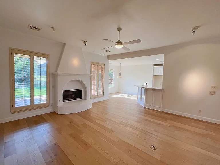 3124 Viewmont Ct — Photo 4