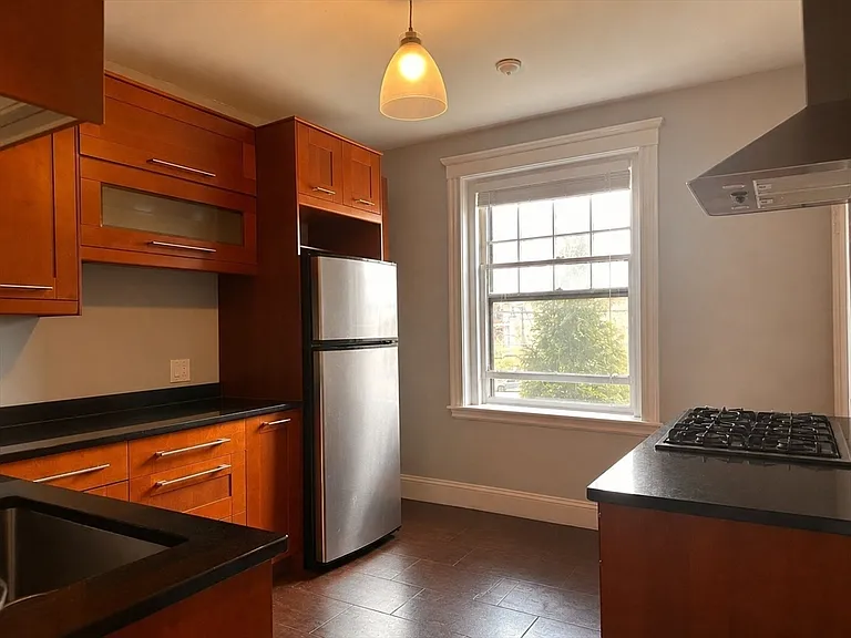 1982 Commonwealth Ave #4 — Photo 3
