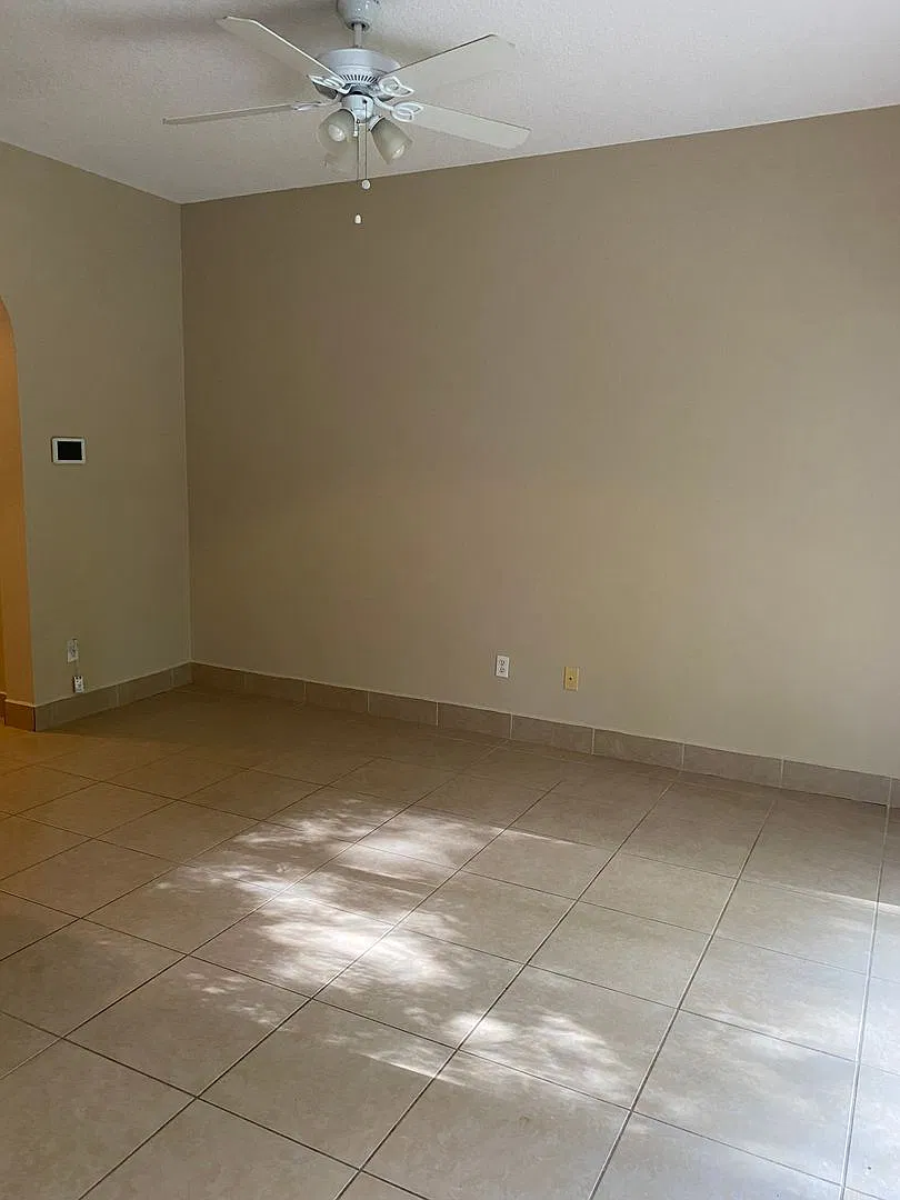 16171 Old Ash Loop — Photo 3