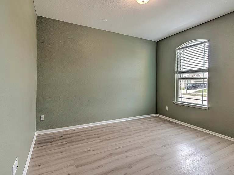 808 Wyndham Hill Pkwy — Photo 3