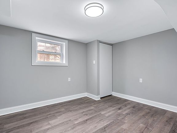 4th image of 8018 S South Shore Dr