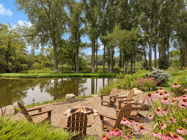 27035 Noble Rd, Shorewood, MN 55331