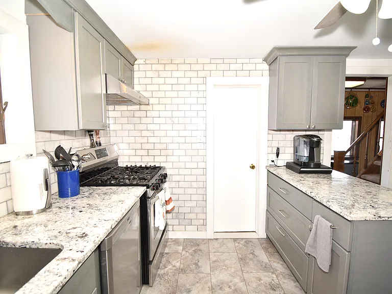 14 Tellier Rd — Photo 13
