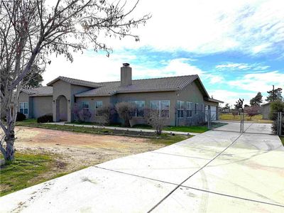 14470 Navajo Rd, Apple Valley, CA, 92307