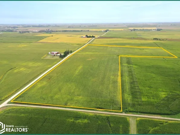 212th Ave, Delhi, IA 52223