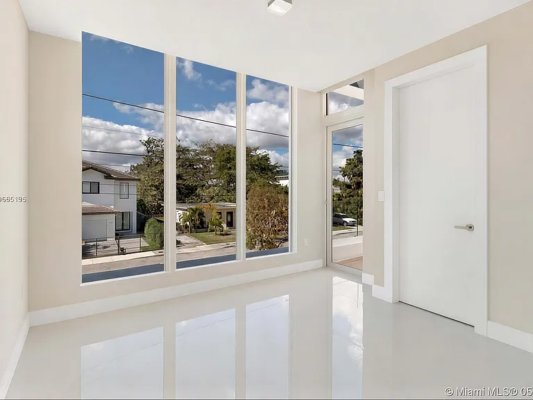 3123 Elizabeth St #3123 — Photo 27