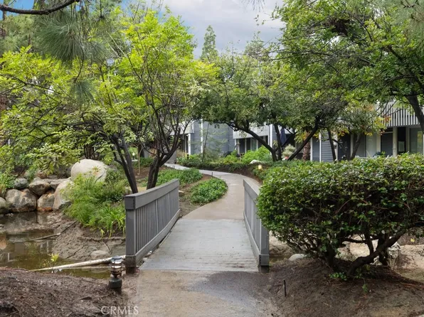 25661 Pine Creek Ln, Wilmington, CA 90744