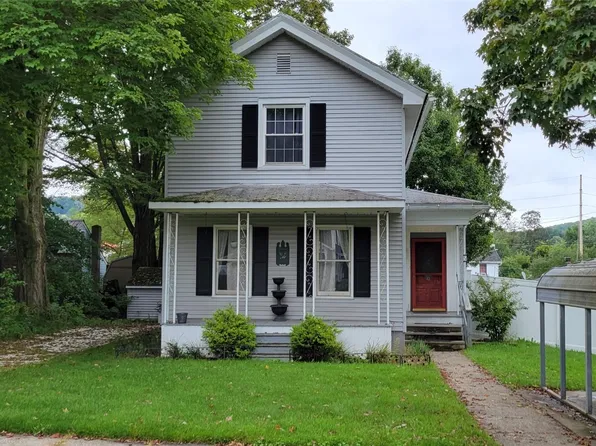 5 Elm St, Newark Valley, NY 13811