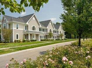308 Norwest Dr APT 3, Norwood, MA 02062