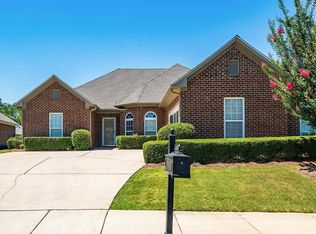 5147 English Oak Ln, Bessemer, AL 35022