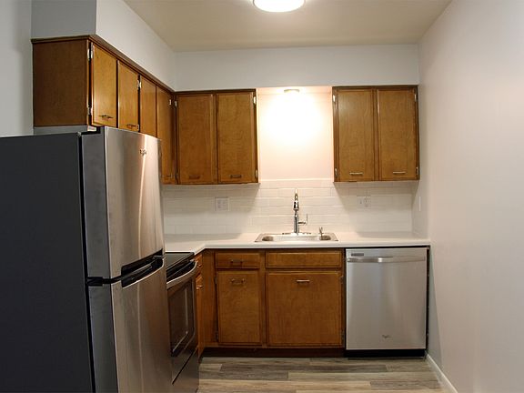 2nd image of 1212 Bellefontaine Ave APT 3