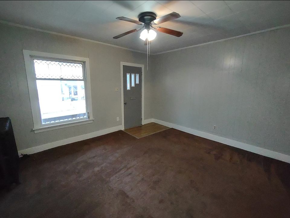 1st image of 4 N Marshall St
