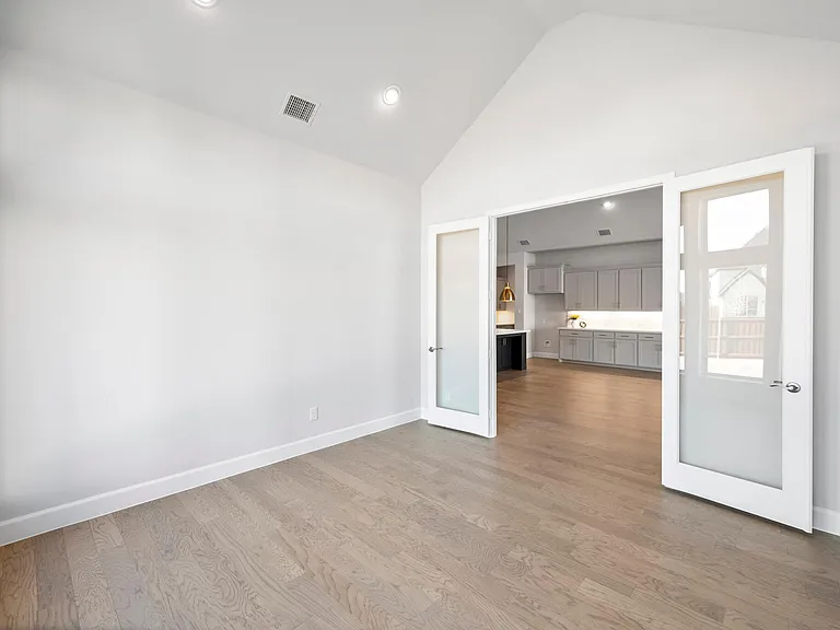 552 Horsetail Way — Photo 17