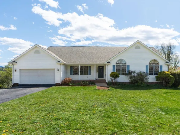 49 Bridgeport Dr, Waynesboro, VA 22980