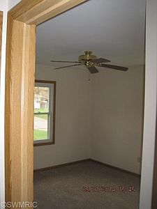 5th image of 3631 Vineyard Ave NE