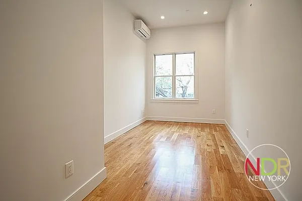 Rented by Next Door Realty NYC | media 23