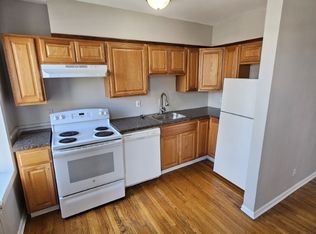 325 State St APT 4R, Albany, NY 12210