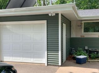 1718 Royal Ct, Eau Claire, WI 54701