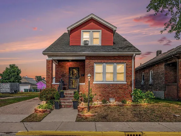 933 Summer St, Hammond, IN 46320