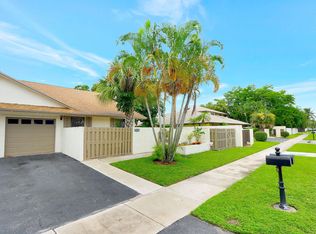2893 SW 6th St, Delray Beach, FL 33445