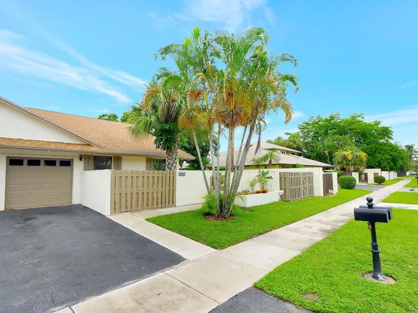 2893 SW 6th Street, Delray Beach, FL 33445