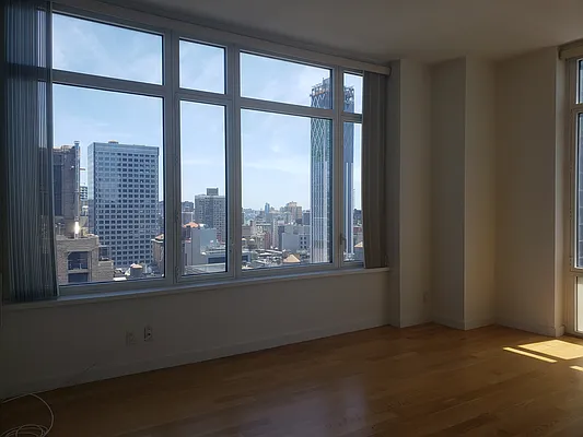 Rented by Metropolitan Property Group | media 3