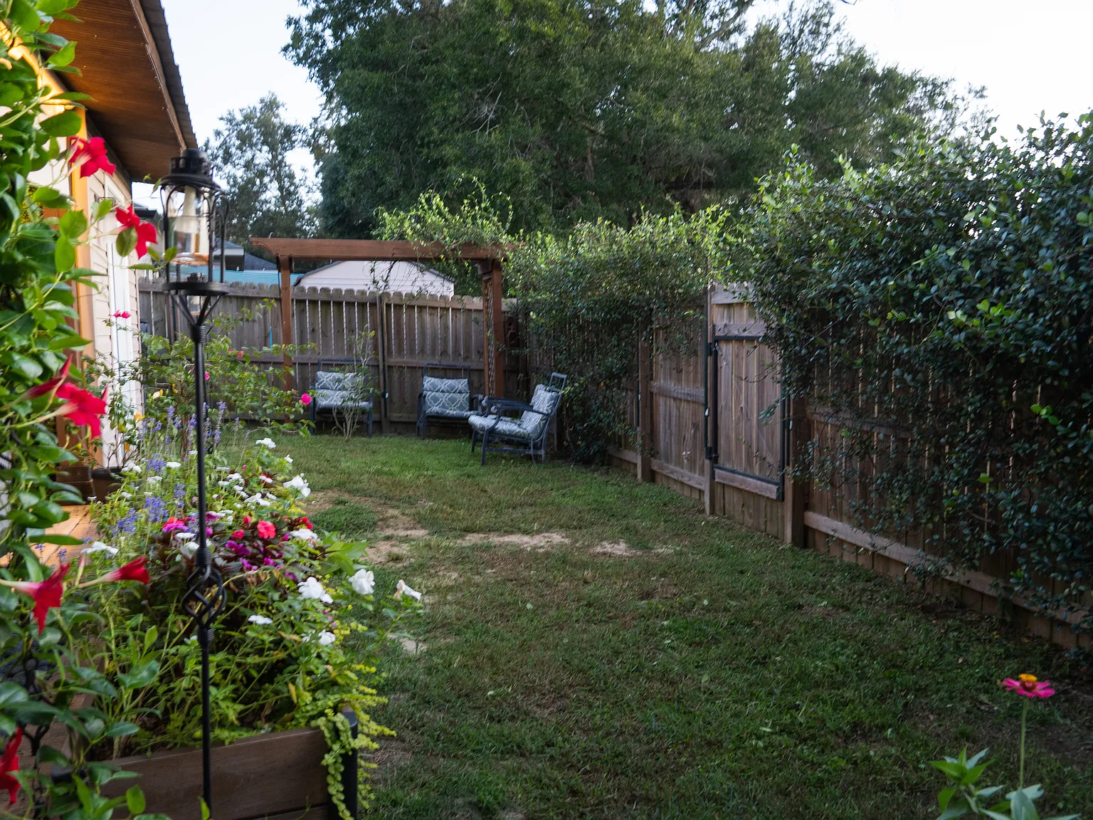 8841 Smiley Ct — Photo 4