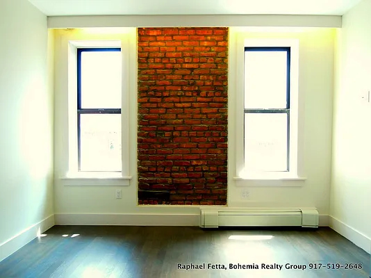Rented by Bohemia Realty Group | media 18