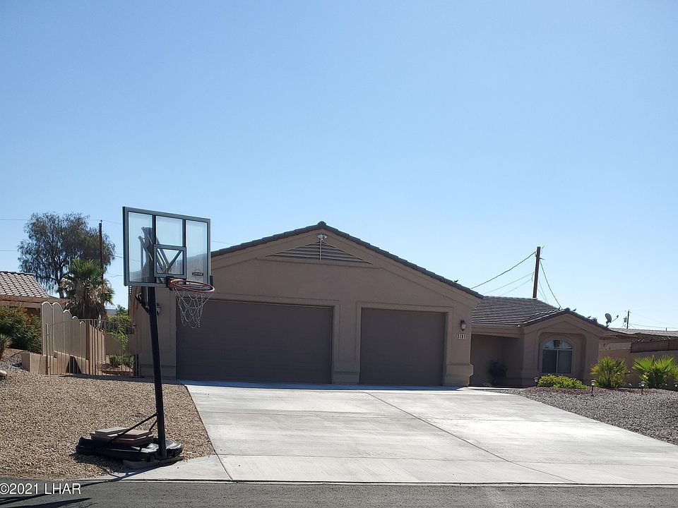 1st image of 3191 Iroquois Cir