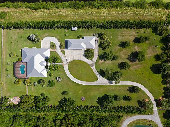 4th image of 7700 Hidden Hammock Ln