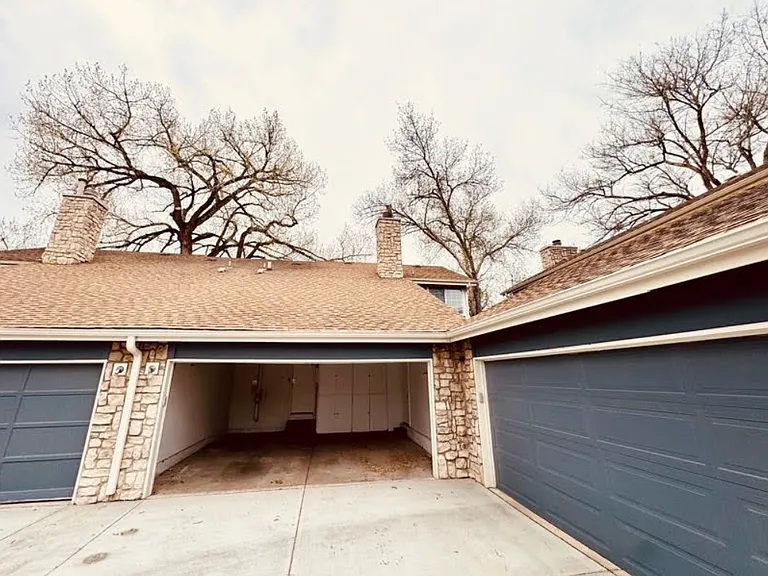 3807 Paseo Del Prado — Photo 39