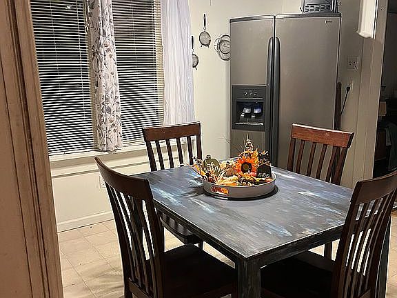 2nd image of 2215 Sieger Villa Ct