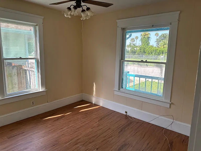 Front bedroom