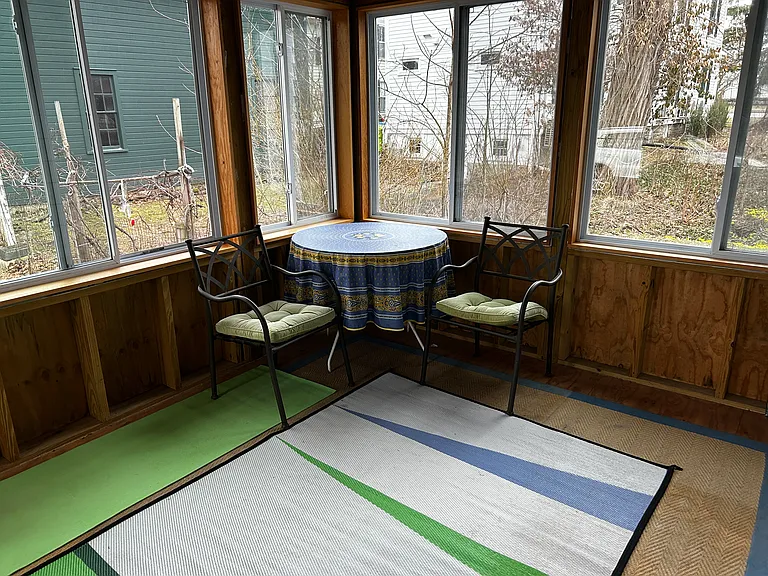 3 season porch with screens