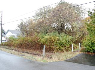 438 Octopus Ave NE, Ocean Shores, WA 98569