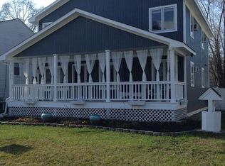 21025 Ontaga Ave, Farmington Hills, MI 48336