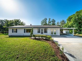 1030 E 4th Ave, Mount Dora, FL 32757