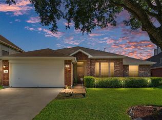 1106 Park Breeze Ct, Fresno, TX 77545