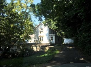 1248 Crompond Rd, Peekskill, NY 10566