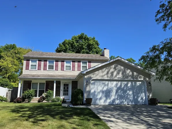807 Kansas St, Carol Stream, IL 60188