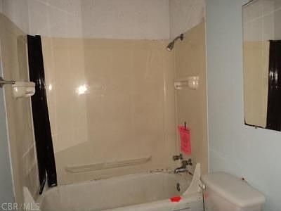 2nd image of 2169 Lisa Dr