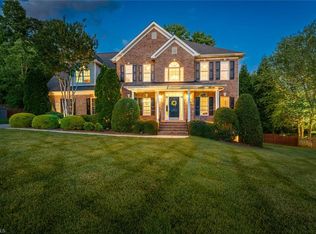 4 Ted Ct, Jamestown, NC 27282