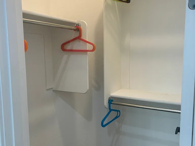 Bedroom3's walk-in closet