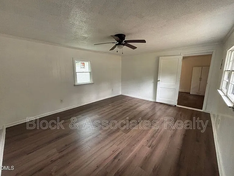 87 Robert Thompson Rd — Photo 19
