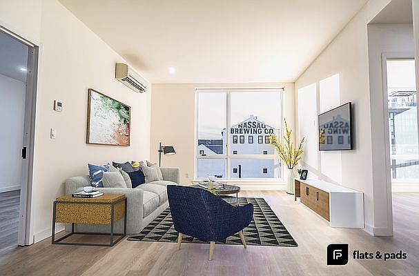 1st image of 627 Franklin Ave #401
