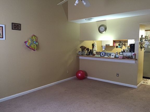 2nd image of 2268 Sandpiper St #E