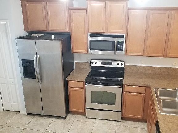 4th image of 1241 Trillium Park Ln