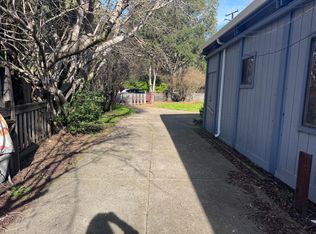 10 Park St #4, Woodacre, CA 94973