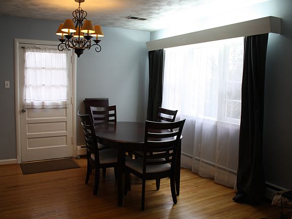 2nd image of 312 Reading Ave